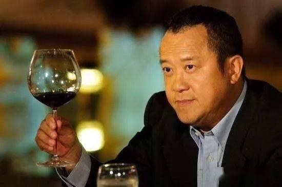 娱乐圈八卦爆料曾志伟,揭秘背后真相与争议  第1张